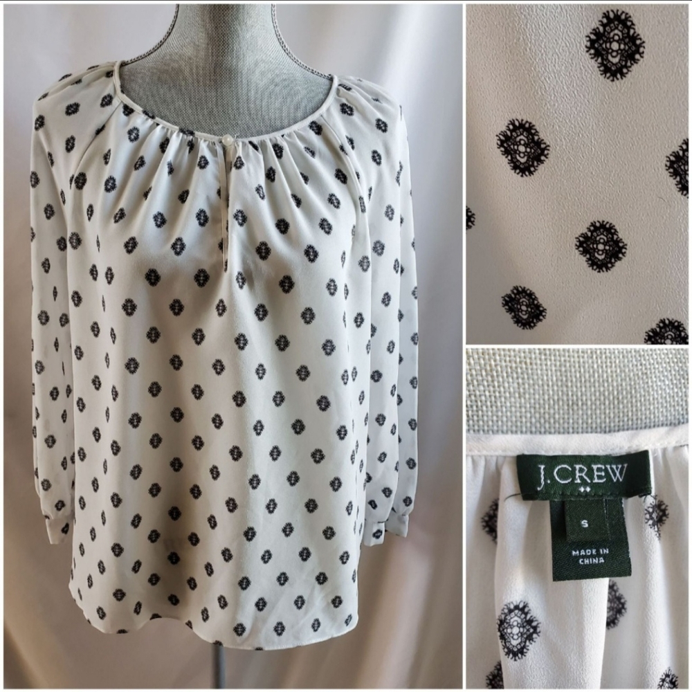 ⭐4/$20‎ J Crew Factory white and black blouse Small